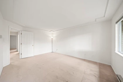 Hallway Photo of 6356 121 Street, Surrey, BC