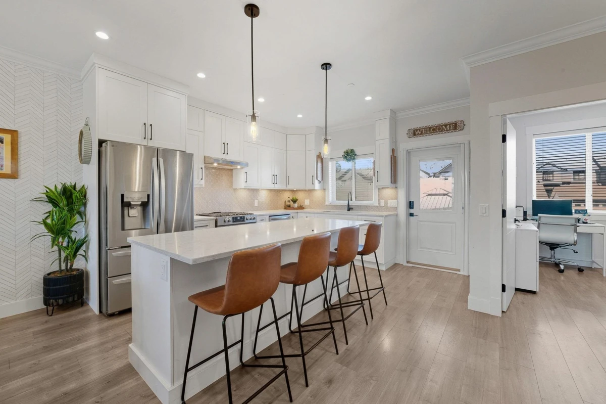 Family Room Photo of 8689 Cedar Street, Mission, BC