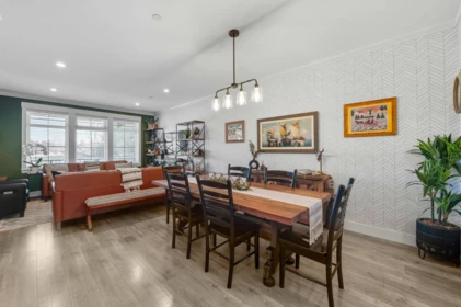 Breakfast Nook Photo of 8689 Cedar Street, Mission, BC