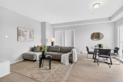 215 6283 Kingsway Avenue, Burnaby, BC, Burnaby — Apartment/Condo for sale