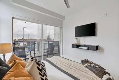Loft / Bonus Room Photo of 215 6283 Kingsway Avenue, Burnaby, BC