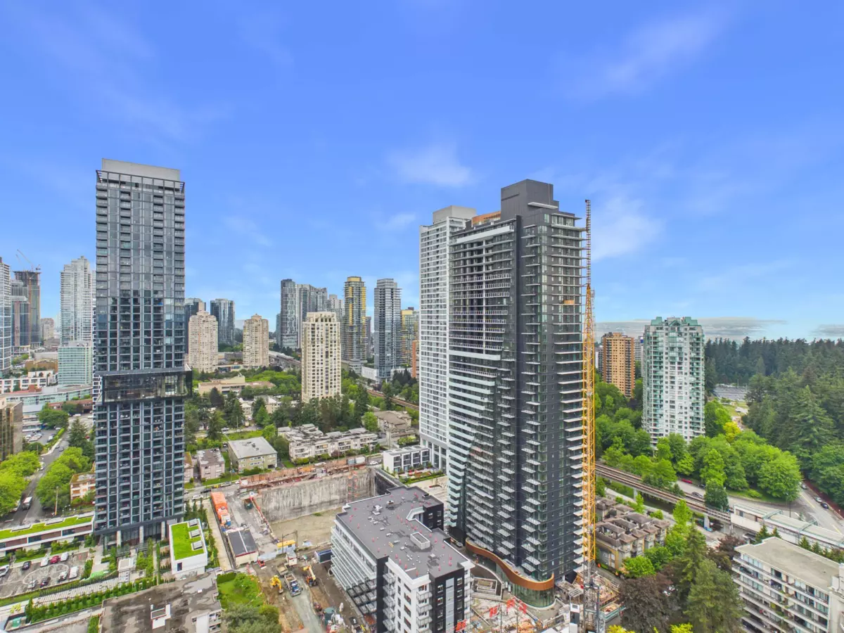Exterior Rear Photo of 3603 5883 Barker Avenue, Burnaby, BC