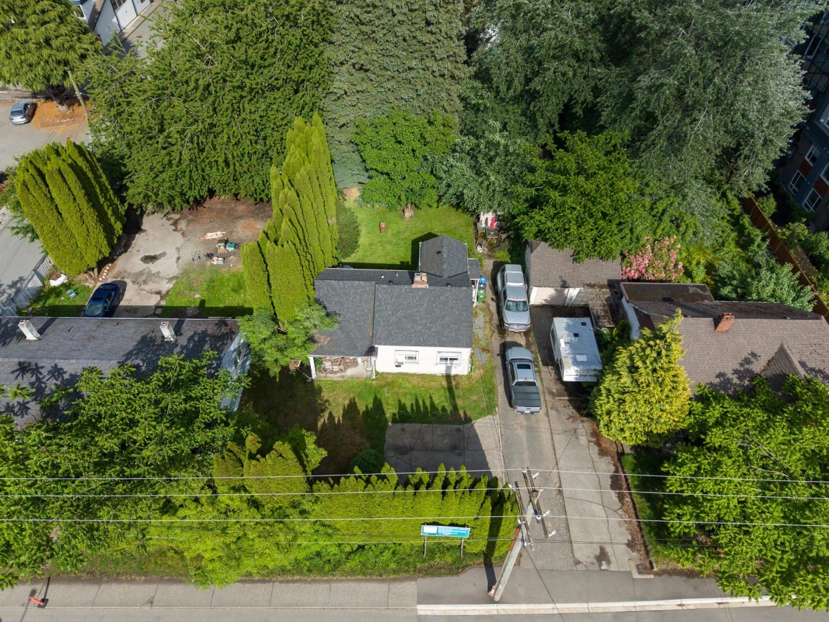 Family Room Photo of 2262 Mccallum Road, Abbotsford, BC