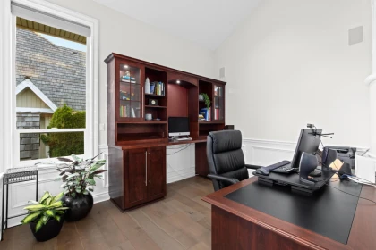 Mudroom Photo of 3733 Devonshire Drive, Surrey, BC