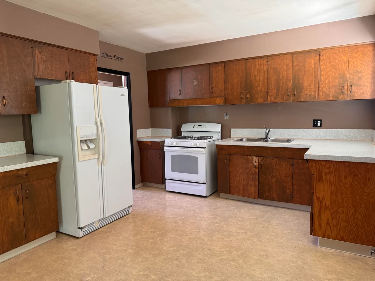 Family Room Photo of 21729 124 Avenue, Maple Ridge, BC