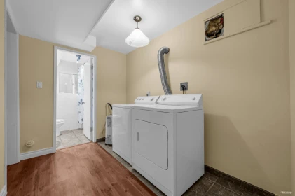 Basement Recreation Room Photo of 310 Macbeth Crescent, West Vancouver, BC
