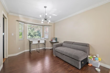 Kitchen Island Photo of 6960 143a Street, Surrey, BC