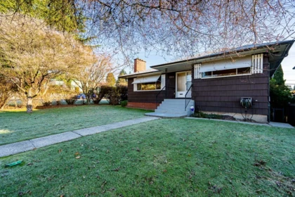 1910 Holdom Avenue, Burnaby, BC, Burnaby — Single Family Residence for sale