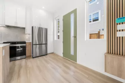 1 3583 Haida Street, Vancouver, BC, Vancouver — Half Duplex for sale