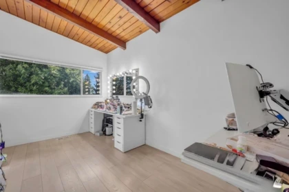 Walk-In Closet Photo of 7750 15th Avenue, Burnaby, BC