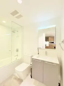 Walk-In Closet Photo of 522 2220 Kingsway, Vancouver, BC