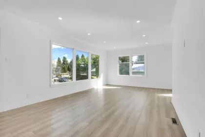 Basement Recreation Room Photo of 7489 Maple Street, Mission, BC
