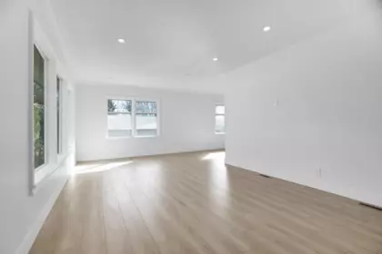 7489 Maple Street, Mission, BC, Mission — Single Family Residence for sale