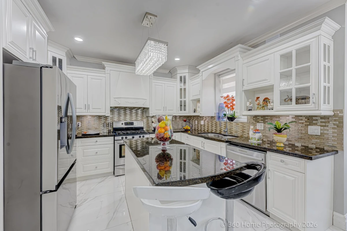 Dining Area Photo of 6629 127a Street, Surrey, BC
