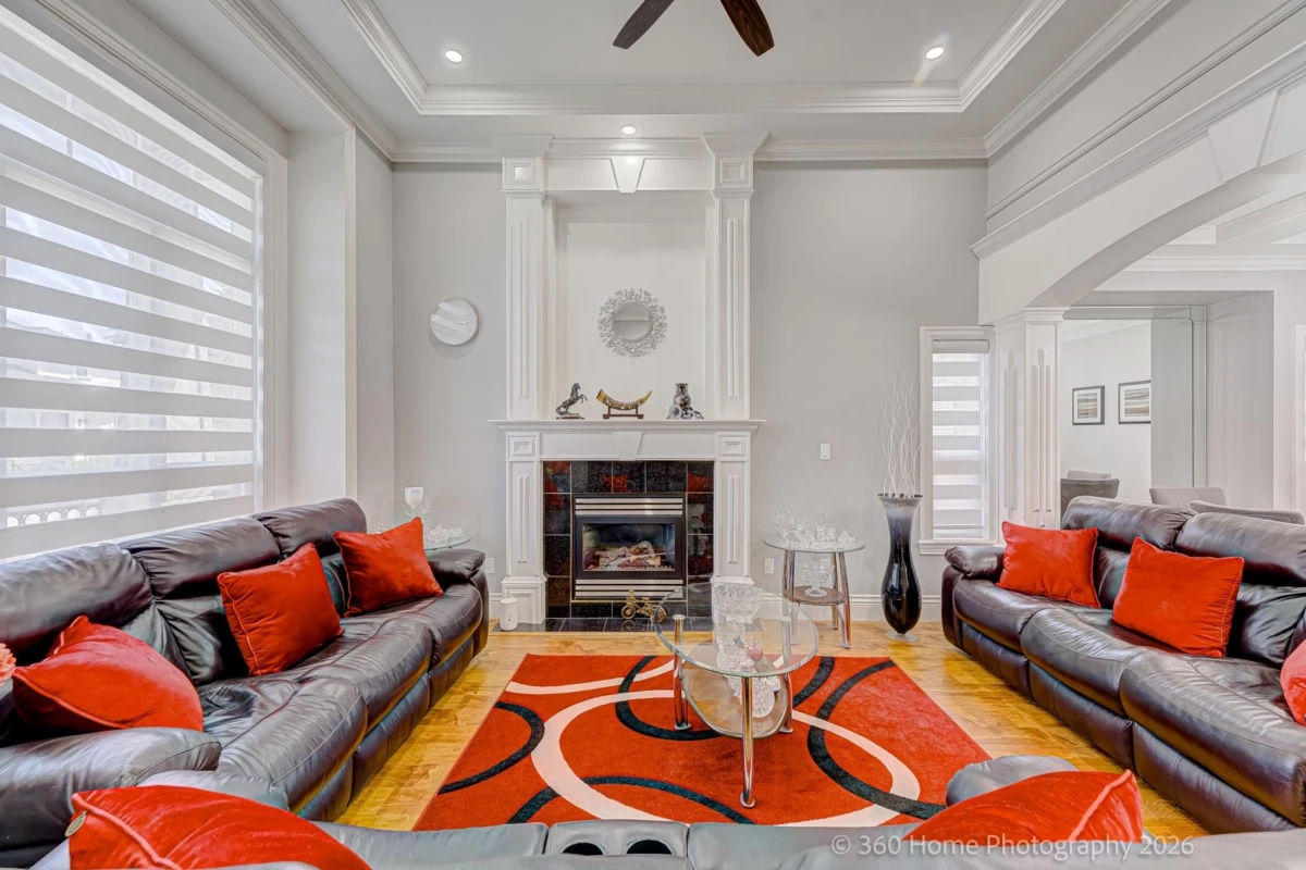 Living Room Photo of 6629 127a Street, Surrey, BC