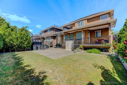Fitness Center Photo Near 6629 127a Street, Surrey, BC