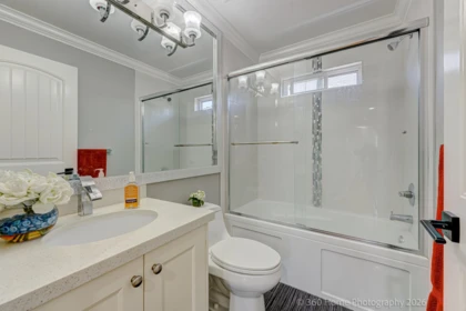 Powder Room Photo of 6629 127a Street, Surrey, BC