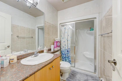 Swimming Pool Photo of 6629 127a Street, Surrey, BC
