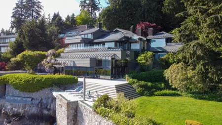 4036 Marine Drive, West Vancouver, BC, West Vancouver — Single Family Residence for sale