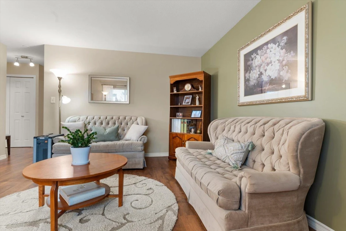 Dining Area Photo of 35 7455 Huron Street, Chilliwack, BC
