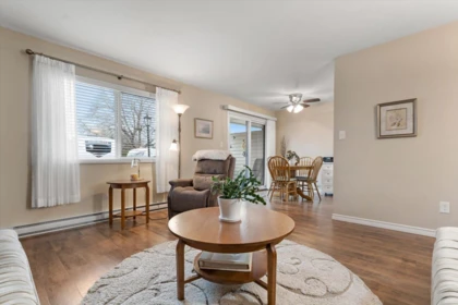 Kitchen Photo of 35 7455 Huron Street, Chilliwack, BC