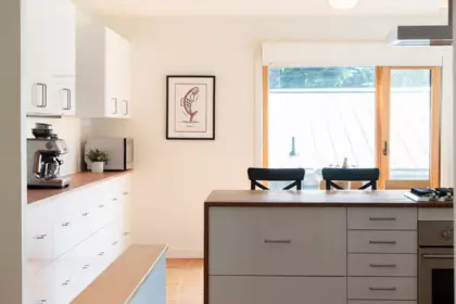 Kitchen Photo of 1569 Whitesails Drive, Bowen Island, BC