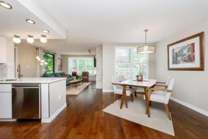 Kitchen Photo of 304 220 Newport Drive, Port Moody, BC