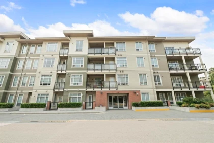 Loft / Bonus Room Photo of E102 20211 66 Avenue, Langley, BC