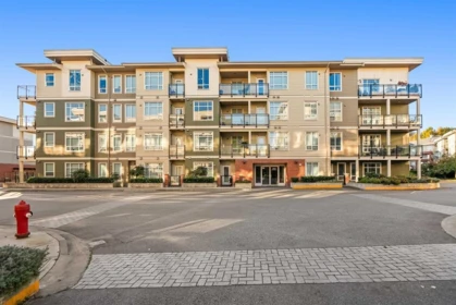 Office / Den Photo of E102 20211 66 Avenue, Langley, BC