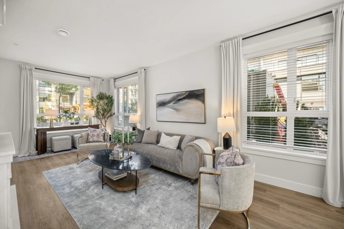 Living Room Photo of 8 20926 83 Avenue, Langley, BC