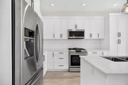 Kitchen Island Photo of 302 11893 227 Street, Maple Ridge, BC