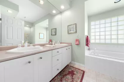 Entry Foyer Photo of 3 1881 144 Street, Surrey, BC