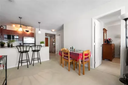 806 814 Royal Avenue, New Westminster, BC, New Westminster — Apartment/Condo for sale