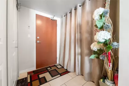 806 814 Royal Avenue, New Westminster, BC, New Westminster — Apartment/Condo for sale