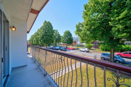 Hot Tub / Spa Photo of 2463 Galt Street, Vancouver, BC