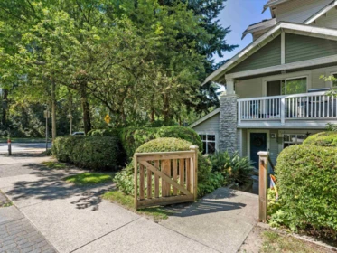 Hallway Photo of 13 7488 Southwynde Avenue, Burnaby, BC