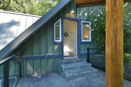 Garden / Landscaping Photo of 4990 Francis Peninsula Road, Pender Harbour, BC