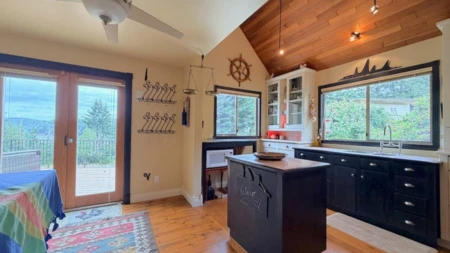 Guest Bathroom Photo of 234 Mariners Way, Mayne Island, BC
