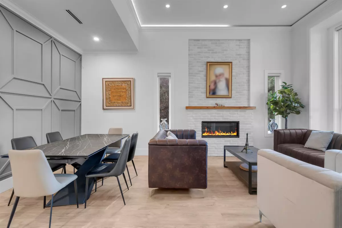 Dining Area Photo of 33682 Busby Road, Abbotsford, BC