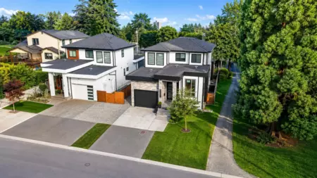 Hot Tub / Spa Photo of 33682 Busby Road, Abbotsford, BC