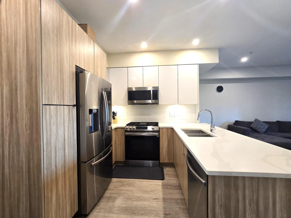 Dining Area Photo of 312 2649 James Street, Abbotsford, BC