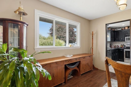 Laundry Room Photo of 19660 35a Avenue, Langley, BC