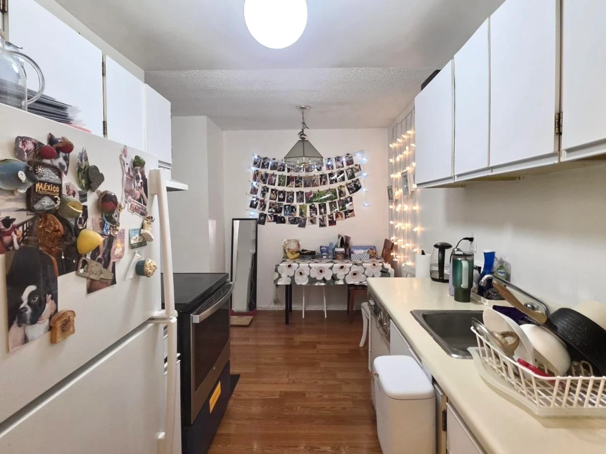 Dining Area Photo of 220 8231 Granville Avenue, Richmond, BC