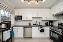 1 10282 132 Street, Surrey, BC