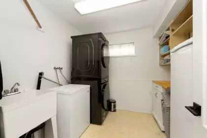 Basement Recreation Room Photo of 2635 Panorama Drive, Coquitlam, BC