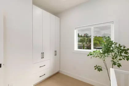 Laundry Room Photo of 1 3633 Turner Street, Vancouver, BC