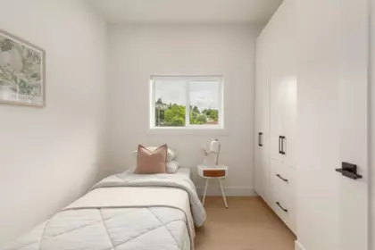Office / Den Photo of 1 3633 Turner Street, Vancouver, BC