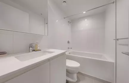 Hallway Photo of 4006 3809 Evergreen Place, Burnaby, BC