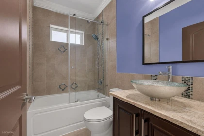 Powder Room Photo of 16452 93a Avenue, Surrey, BC