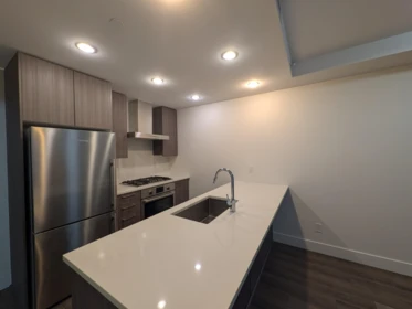 318 10788 No. 5 Road, Richmond, BC, Richmond — Apartment/Condo for sale